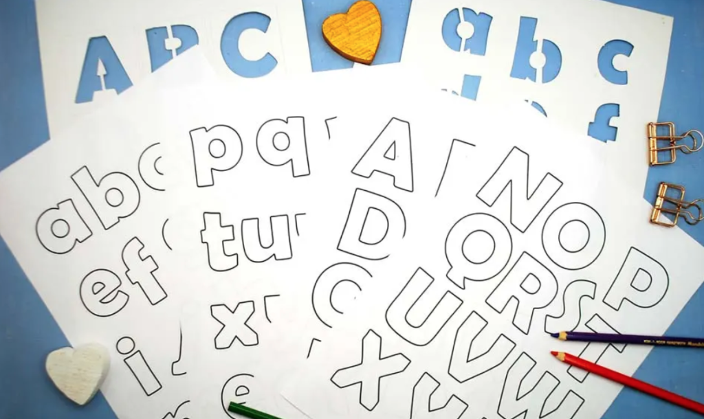 theprintablestencils.com